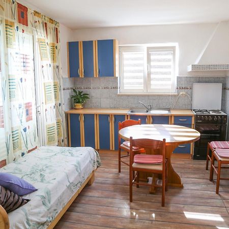 Apartments Butkovic Hvar Town Room photo