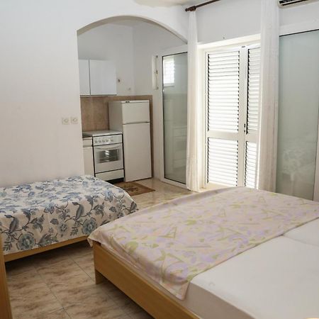 Apartments Butkovic Hvar Town Room photo