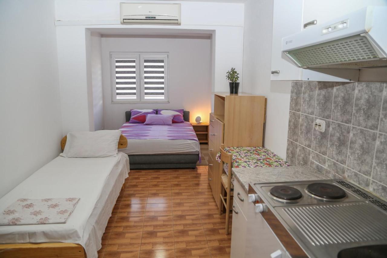 Apartments Butkovic Hvar Town Exterior photo