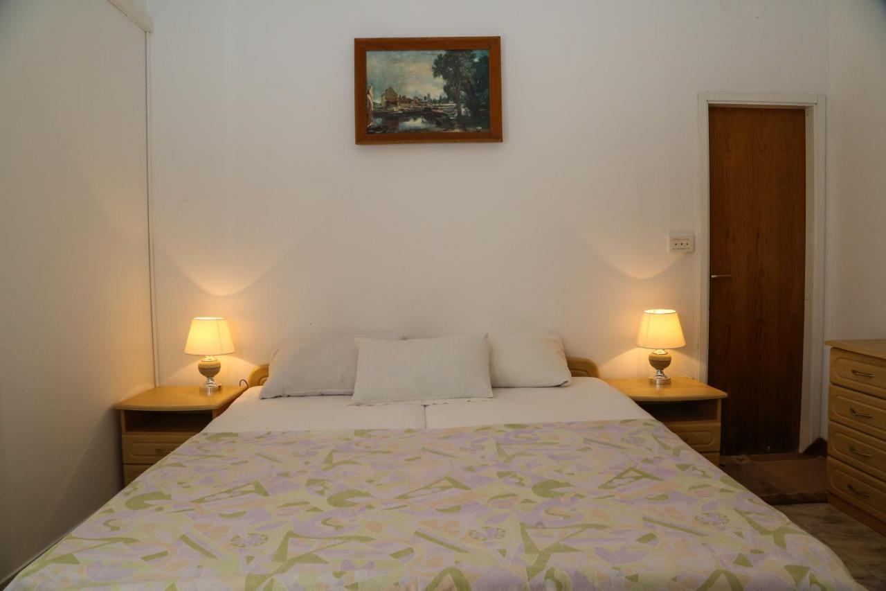Apartments Butkovic Hvar Town Exterior photo