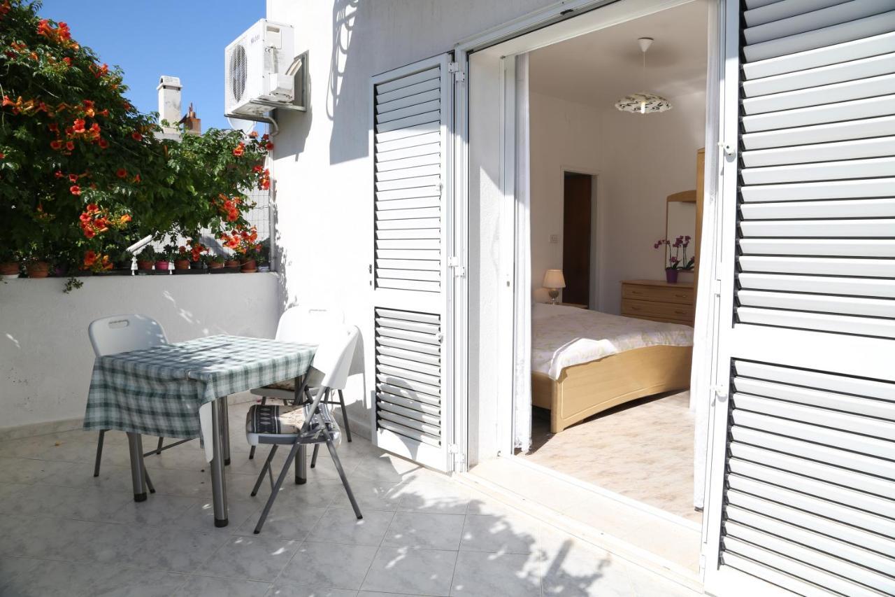 Apartments Butkovic Hvar Town Exterior photo