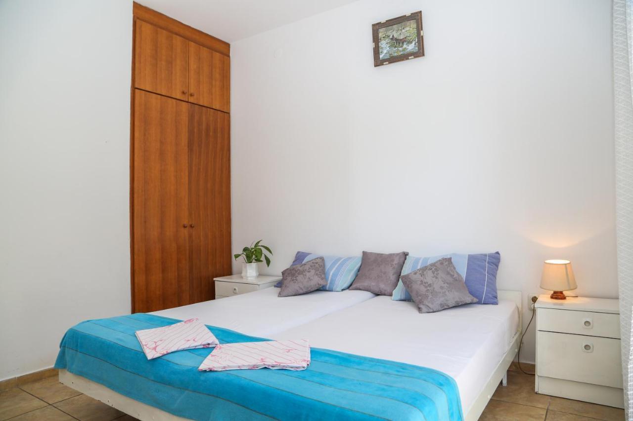 Apartments Butkovic Hvar Town Exterior photo