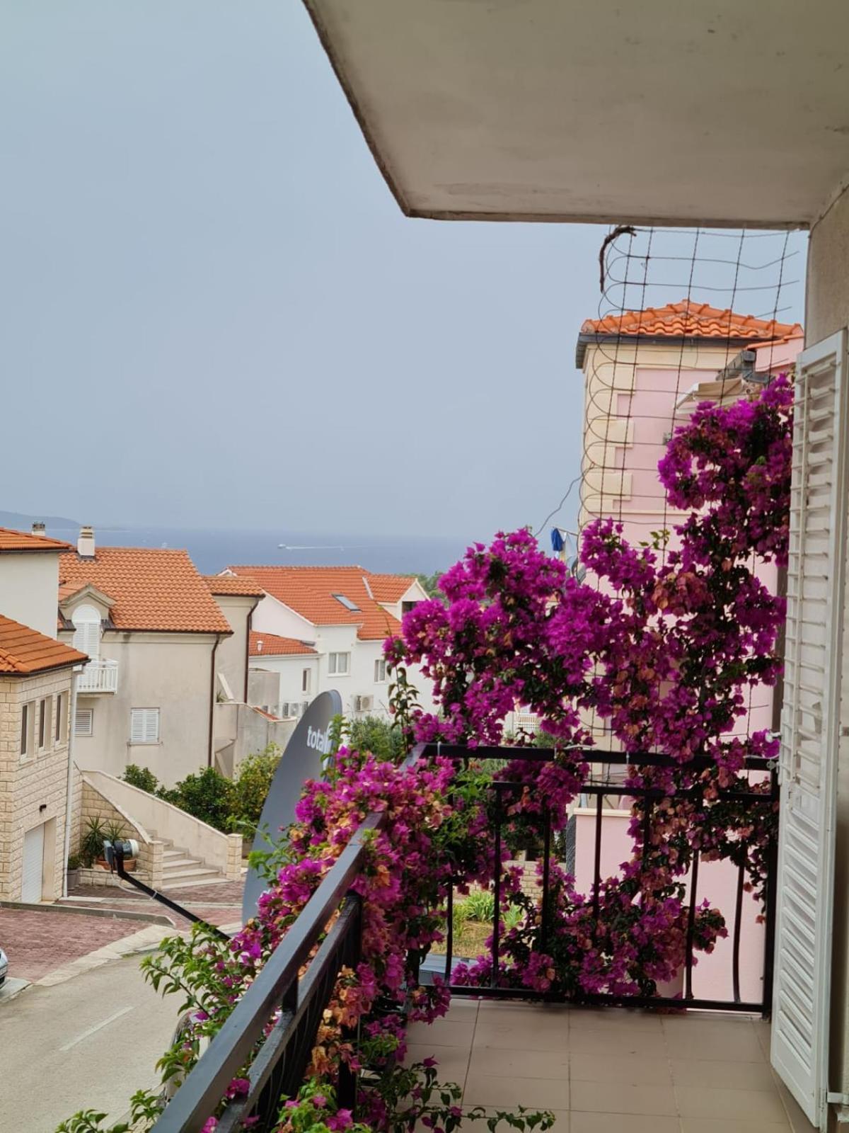 Apartments Butkovic Hvar Town Exterior photo