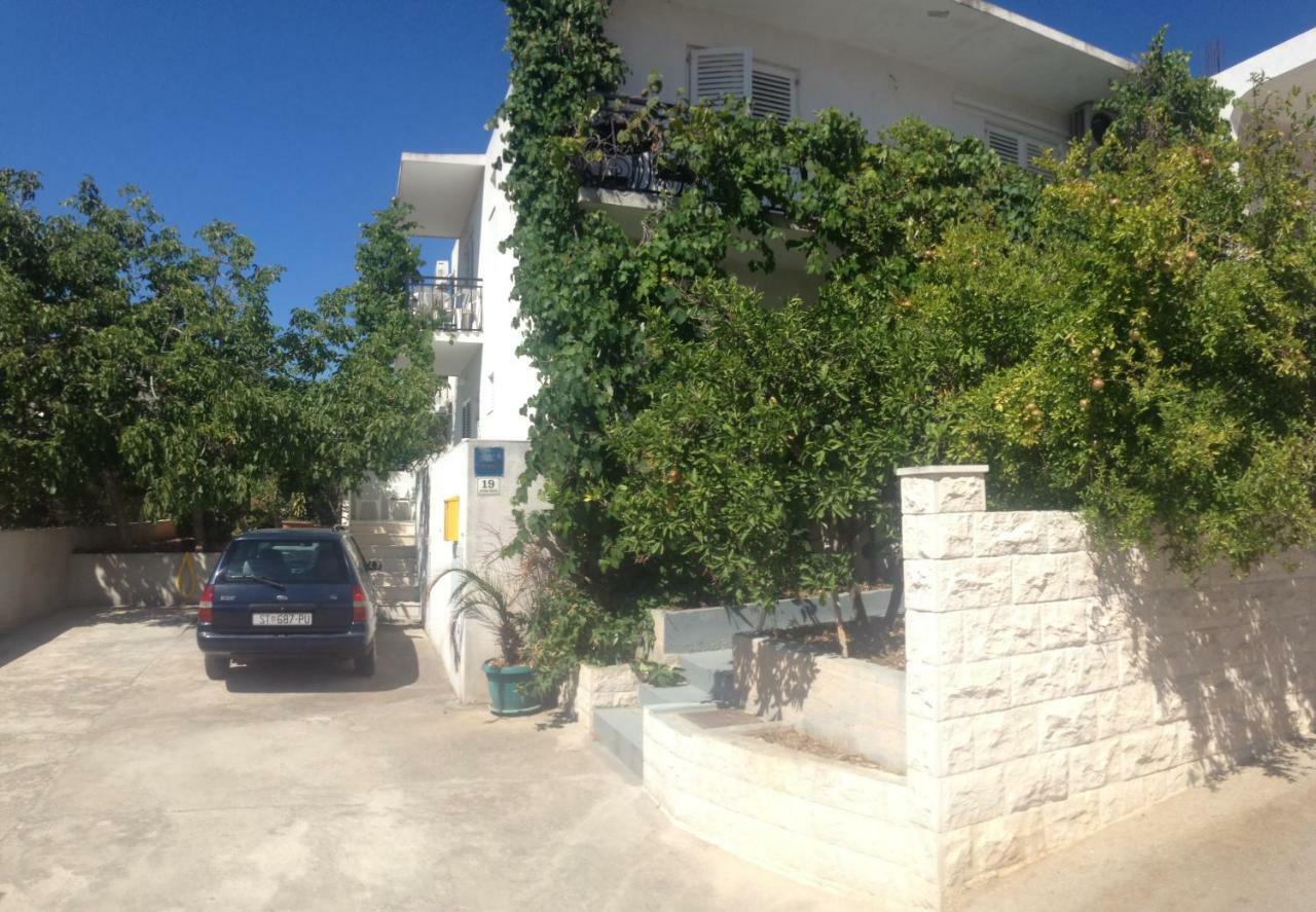 Apartments Butkovic Hvar Town Exterior photo