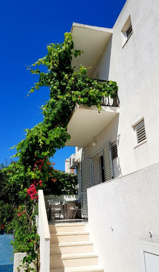 Apartments Butkovic Hvar Town Exterior photo